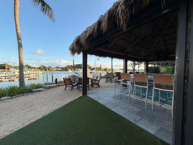 $487,000 | 200 Intracoastal Place, Unit 207, Tequesta, FL 33469