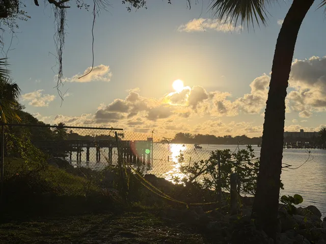 $487,000 | 200 Intracoastal Place, Unit 207, Tequesta, FL 33469