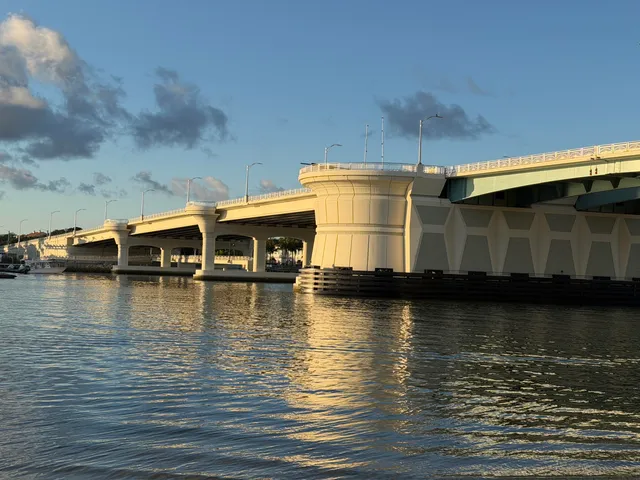 $487,000 | 200 Intracoastal Place, Unit 207, Tequesta, FL 33469