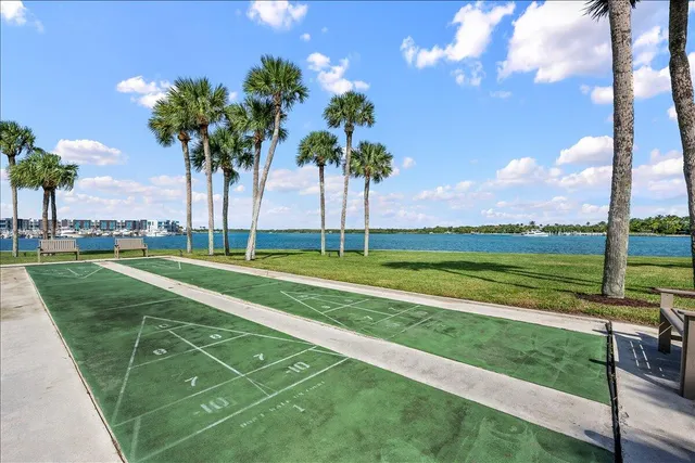 $487,000 | 200 Intracoastal Place, Unit 207, Tequesta, FL 33469