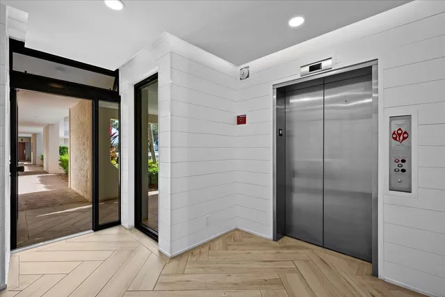 $487,000 | 200 Intracoastal Place, Unit 207, Tequesta, FL 33469