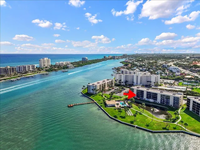 $487,000 | 200 Intracoastal Place, Unit 207, Tequesta, FL 33469