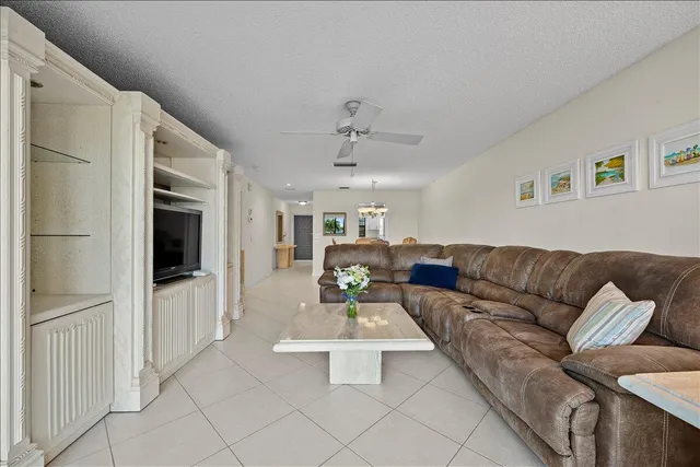 $487,000 | 200 Intracoastal Place, Unit 207, Tequesta, FL 33469