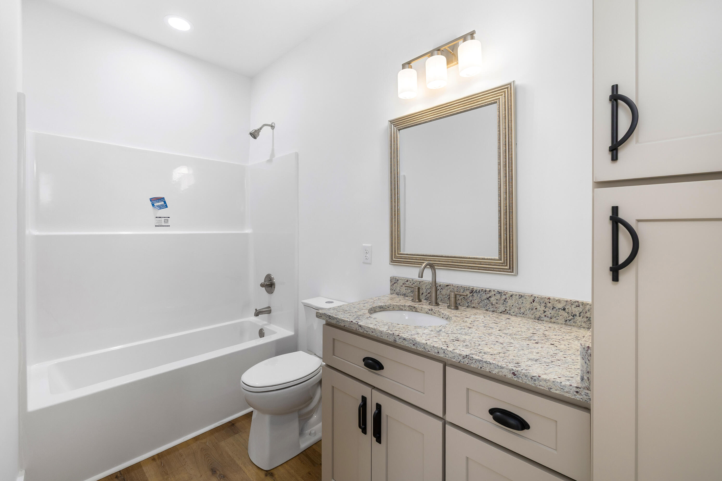 3074 Peach Orchard Road Dalzell, SC 29040 - Photo 24 of 35 Hall Bath