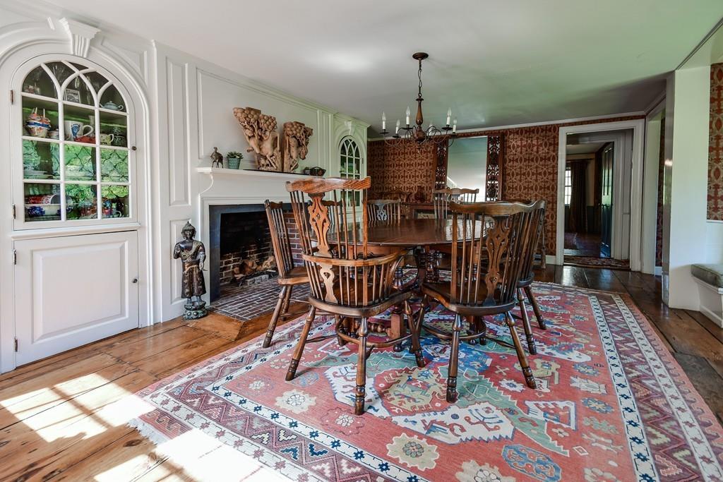 105 Farm Street Dover, MA 02030 - Photo 11 of 28