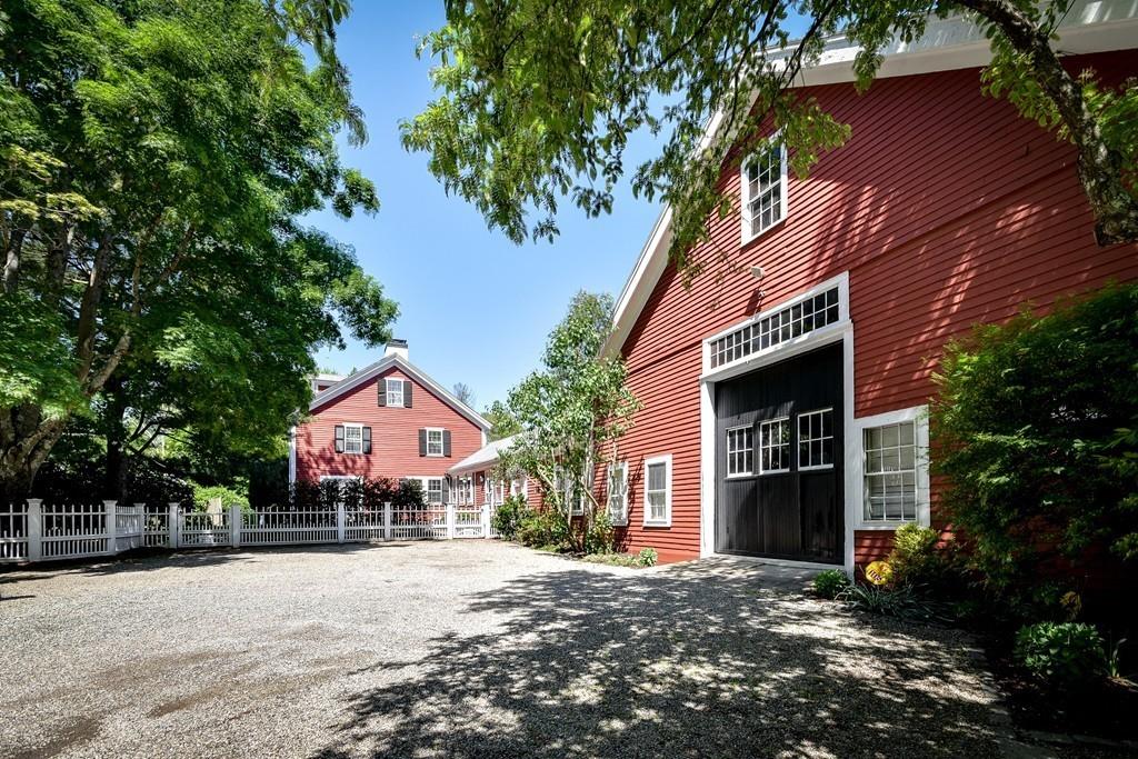 105 Farm Street Dover, MA 02030 - Photo 2 of 28