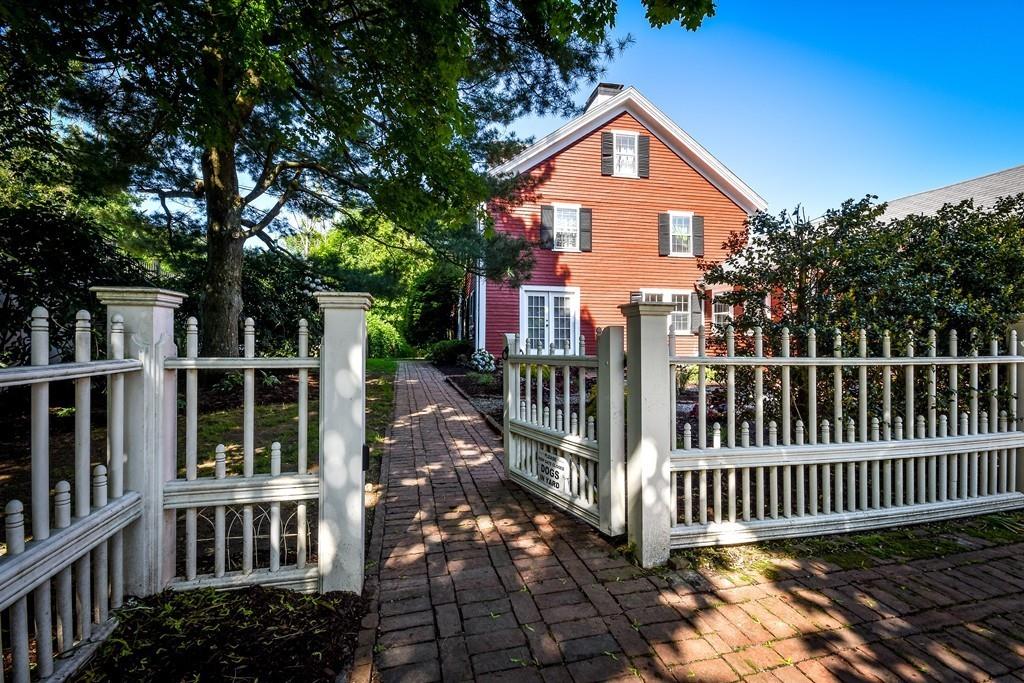 105 Farm Street Dover, MA 02030 - Photo 3 of 28