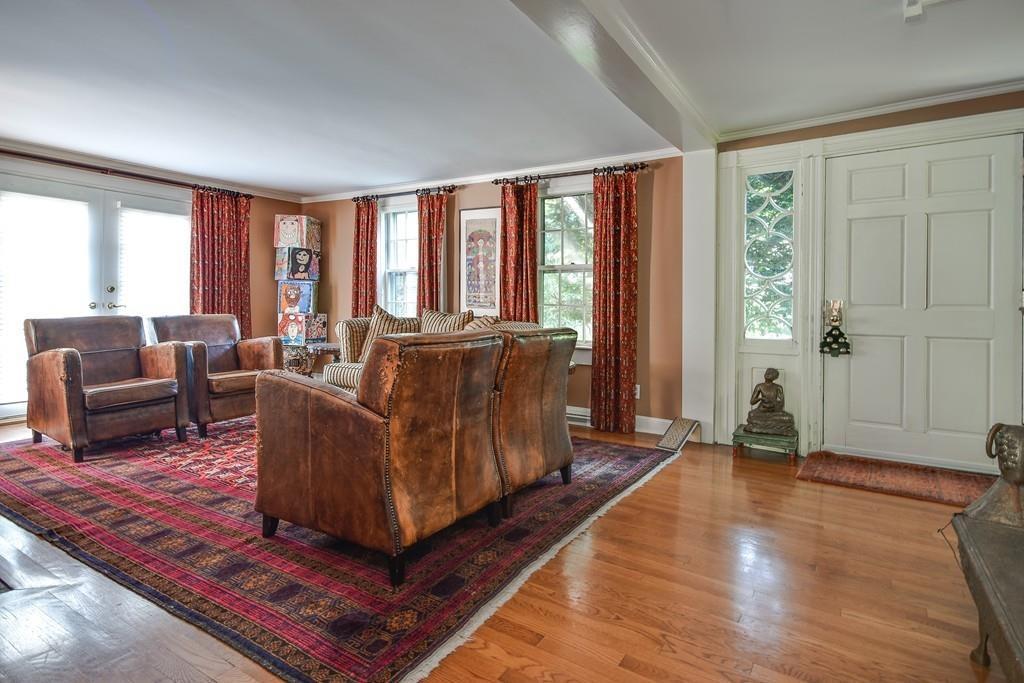 105 Farm Street Dover, MA 02030 - Photo 5 of 28