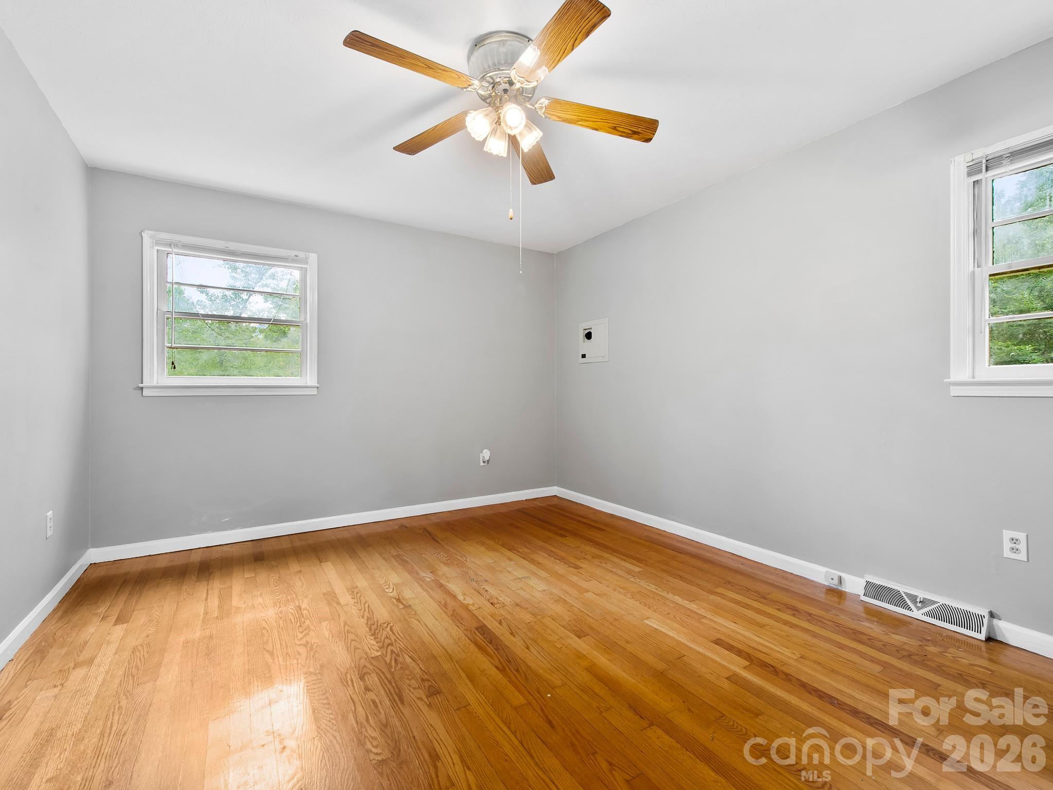 48 Faircrest Road Asheville, NC 28804 - Photo 17 of 31 Gallery Image 17