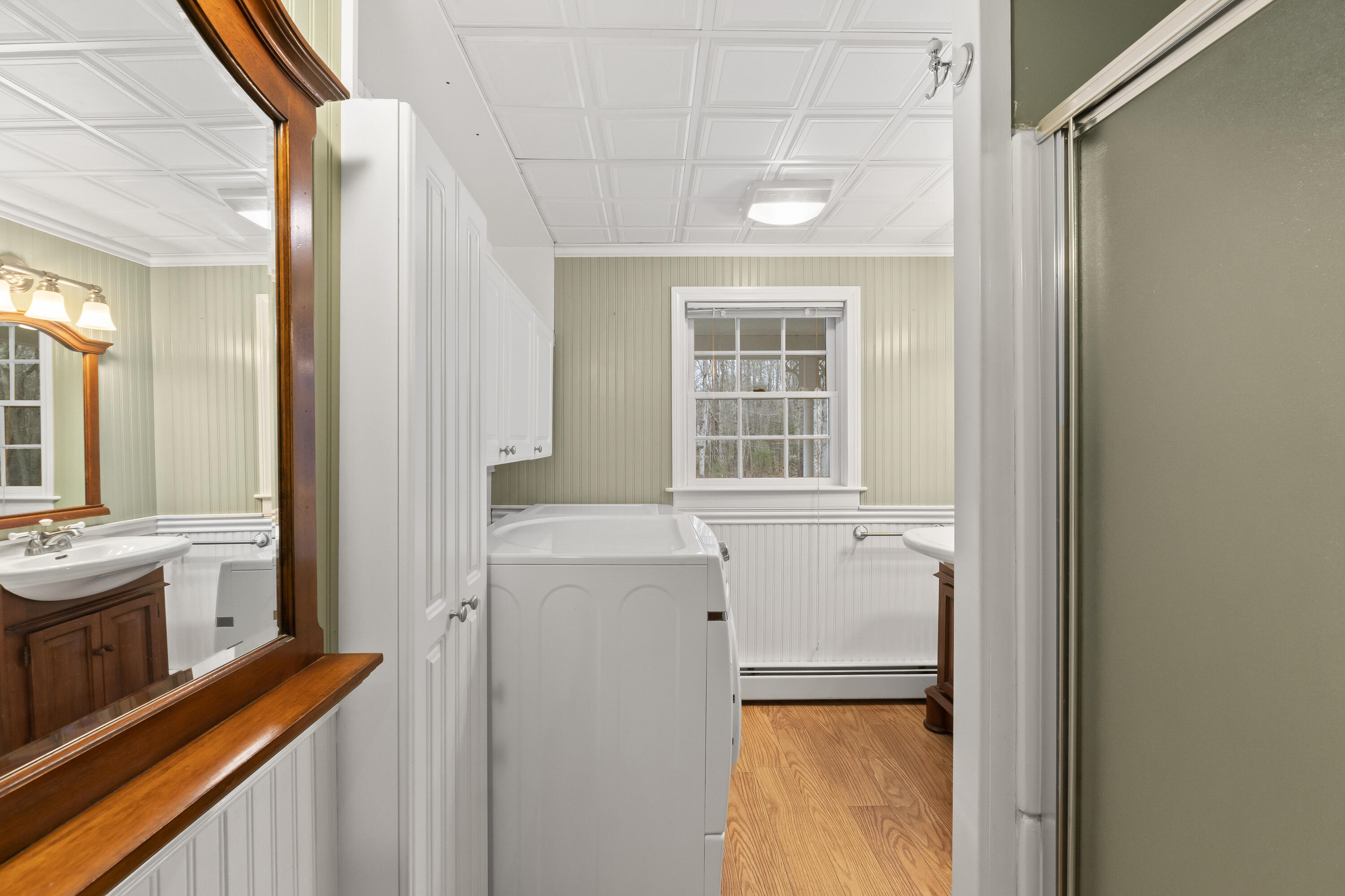 209 Dunn Road Poland, ME 04274 - Photo 22 of 68 1st floor bath
