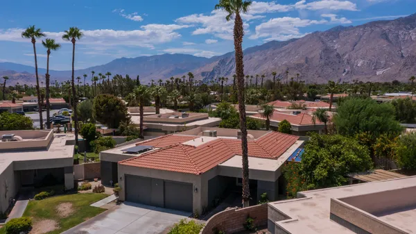 $369,000 | 1221 Sunflower Lane, Palm Springs, CA 92262