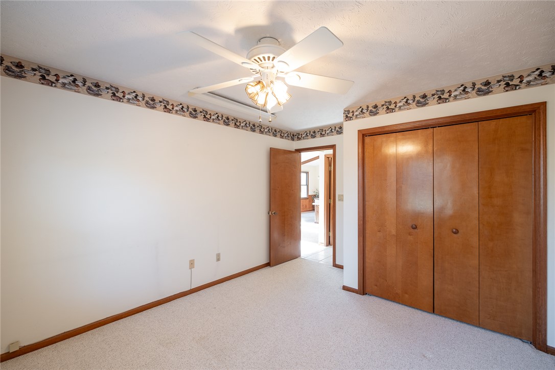 276 South Fairfield Road Bellbrook, OH 45305 - Photo 16 of 38 This inviting bedroom features soft carpeting and ample closet space, ready for your personal touch.