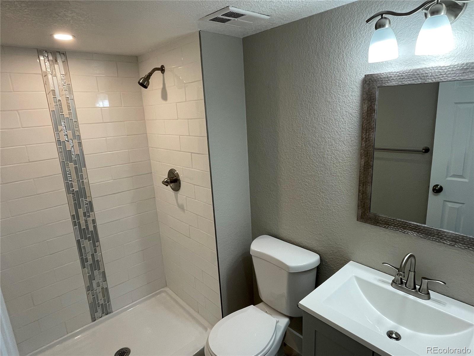 11368 Forest Drive Thornton, CO 80233 - Photo 16 of 21