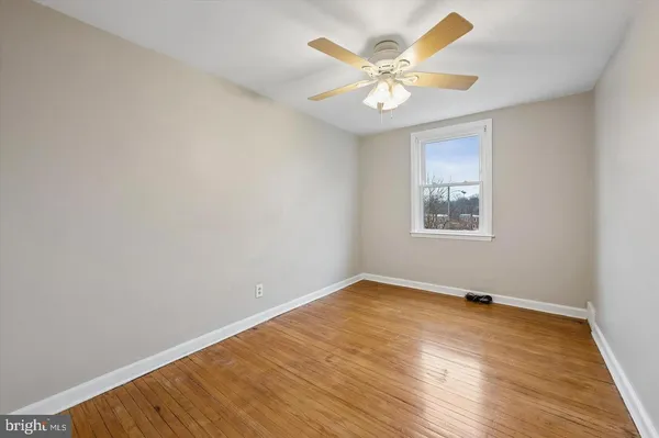 $2,075 | 221 Park Drive, Glenolden, PA 19036