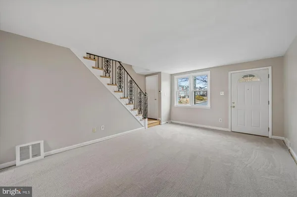 $2,075 | 221 Park Drive, Glenolden, PA 19036