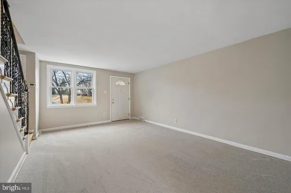 $2,075 | 221 Park Drive, Glenolden, PA 19036