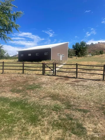 $775,000 | 2002 Missman Road, Council, ID 83612