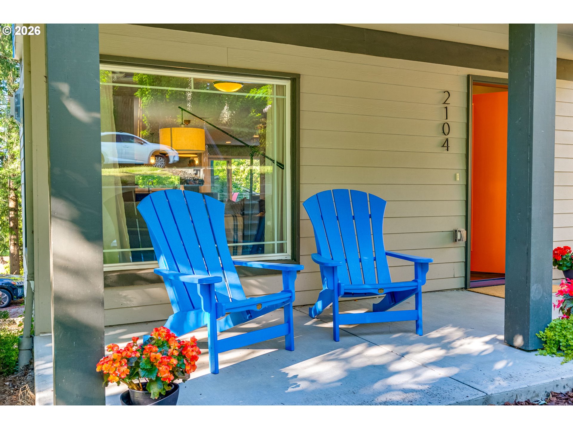 2104 Southwest Lowa Street Portland, OR 97239 - Photo 2 of 23