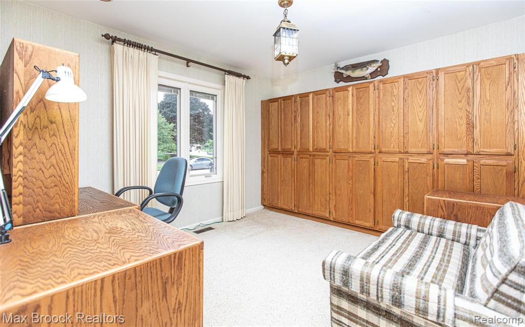 810 Langley Road Rochester Hills, MI 48309 - Photo 11 of 45