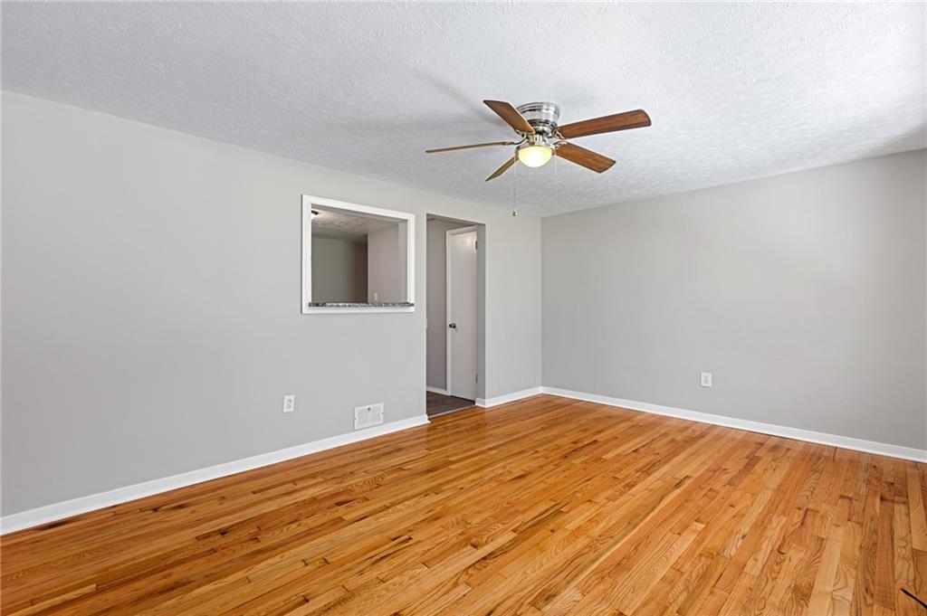 2993 Brodhead Road Aliquippa, PA 15001 - Photo 3 of 25 Gallery Image 3