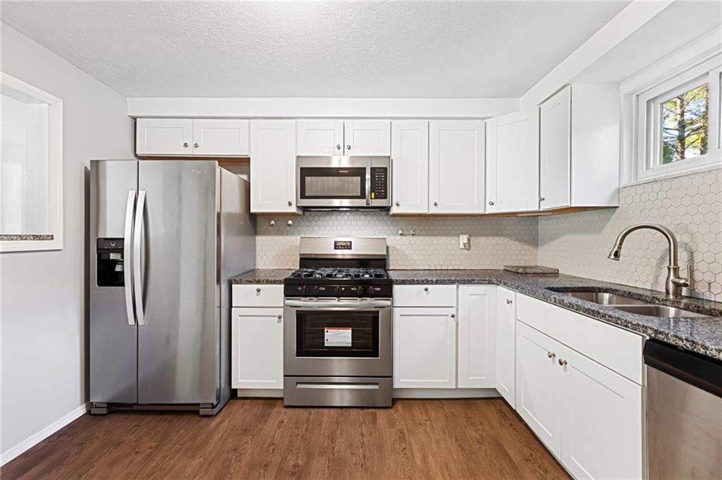 2993 Brodhead Road Aliquippa, PA 15001 - Photo 8 of 25 Gallery Image 8