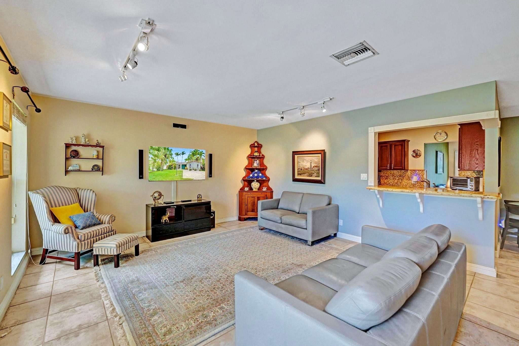 1234 Buchanan Street Hollywood, FL 33019 - Photo 13 of 42 Photo 13