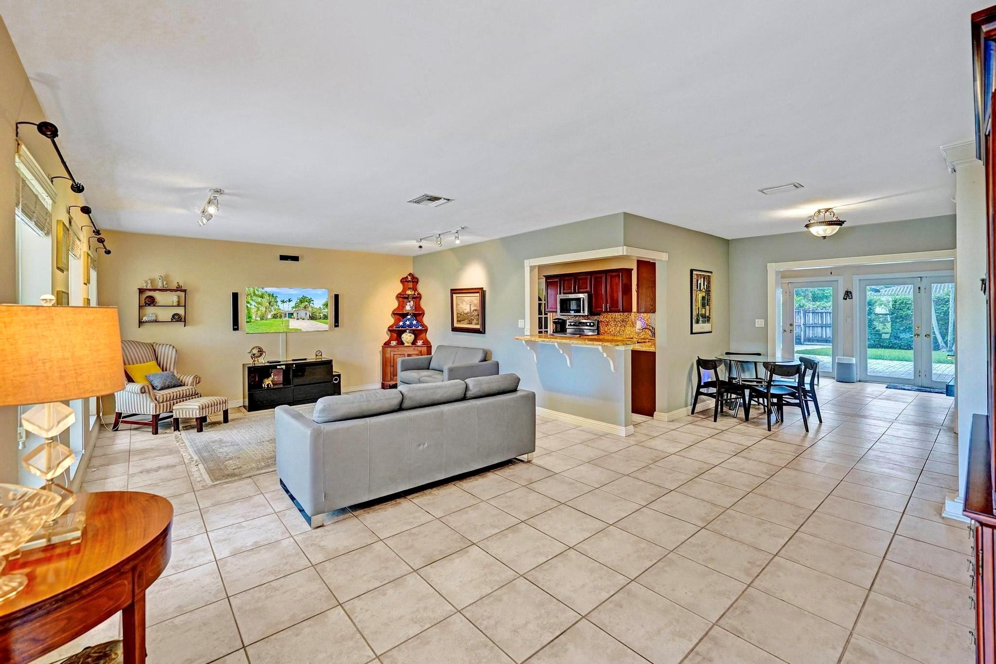 1234 Buchanan Street Hollywood, FL 33019 - Photo 15 of 42 Photo 15