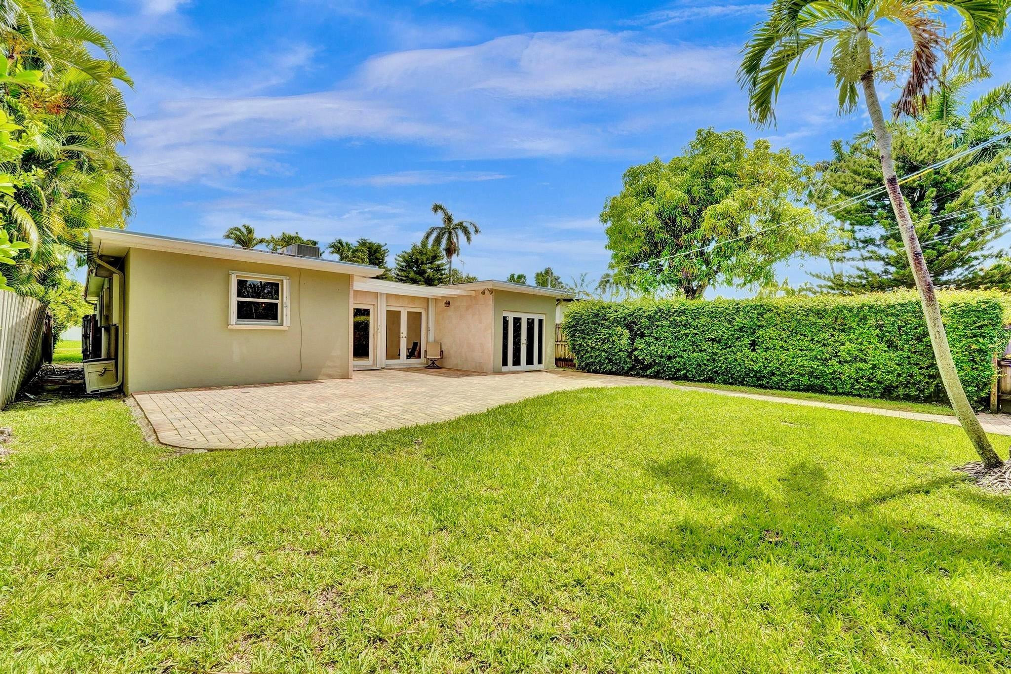 1234 Buchanan Street Hollywood, FL 33019 - Photo 37 of 42 Photo 37