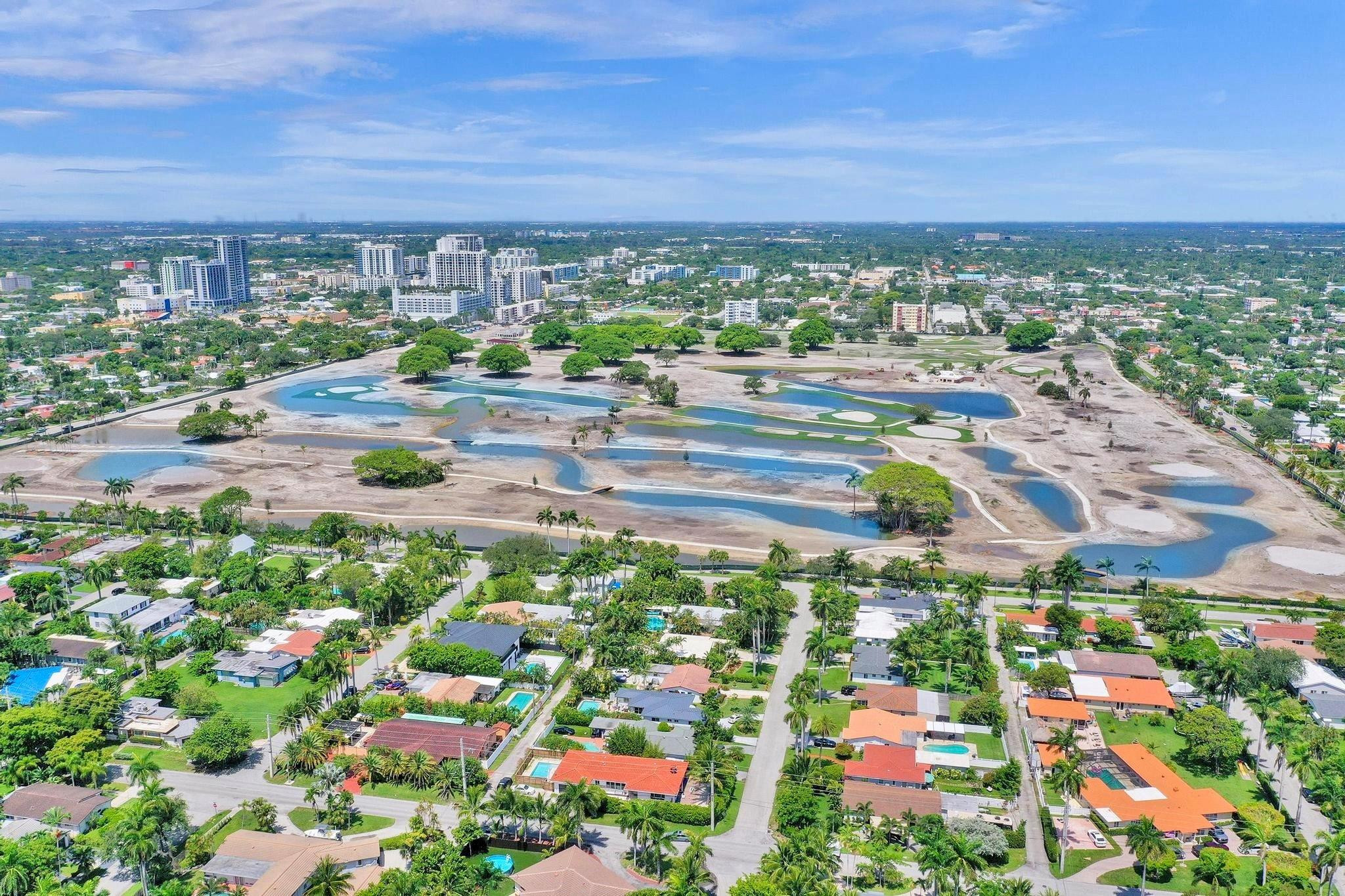 1234 Buchanan Street Hollywood, FL 33019 - Photo 4 of 42 Photo 4