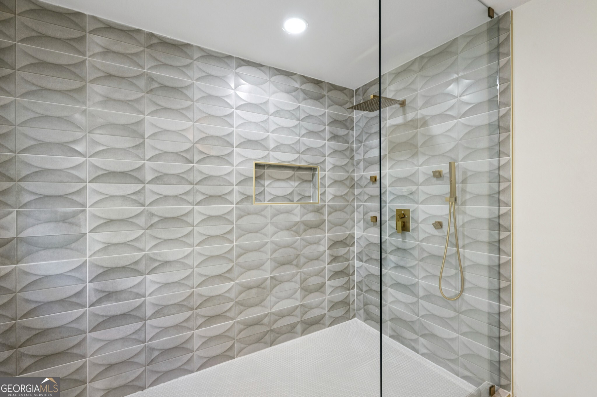 1810 Fairoaks Road Decatur, GA 30033 - Photo 26 of 52 Primary Ensuite