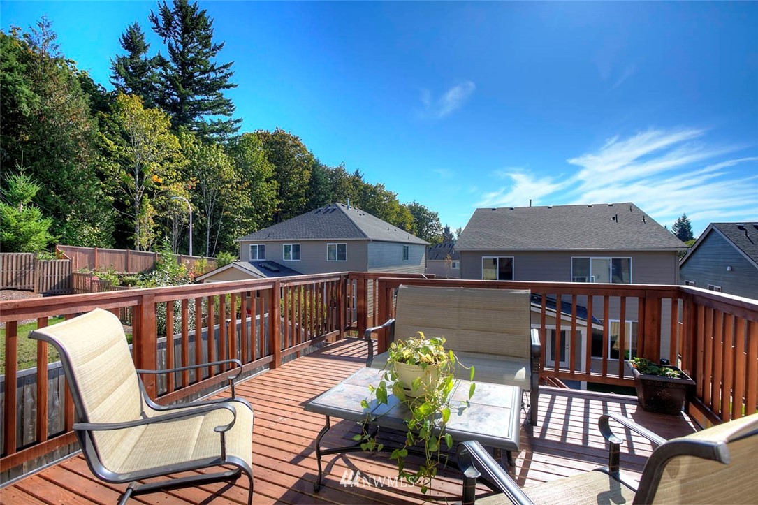 16323 Southeast 139th Place Renton, WA 98059 - Photo 11 of 25 Gallery Image 11