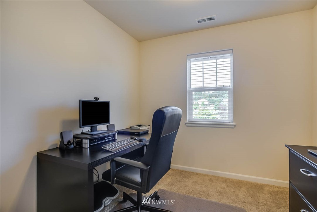 16323 Southeast 139th Place Renton, WA 98059 - Photo 18 of 25 Gallery Image 18