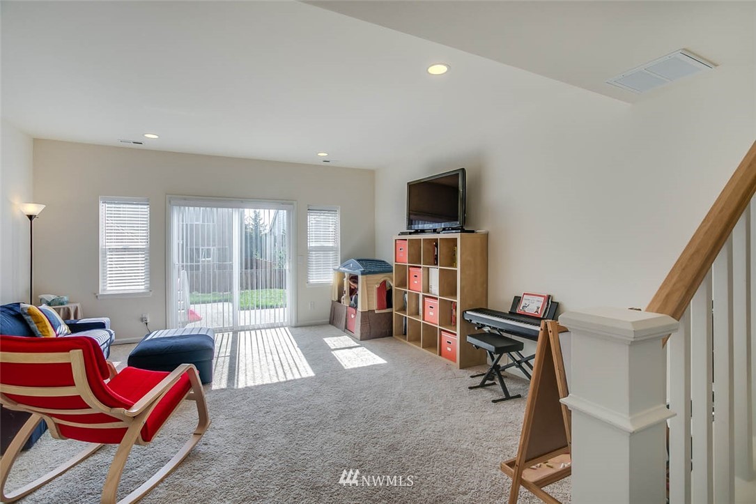 16323 Southeast 139th Place Renton, WA 98059 - Photo 20 of 25 Gallery Image 20