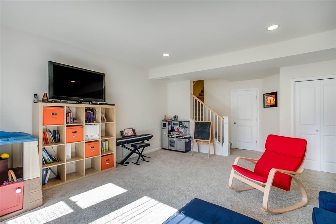 16323 Southeast 139th Place Renton, WA 98059 - Photo 21 of 25 Gallery Image 21