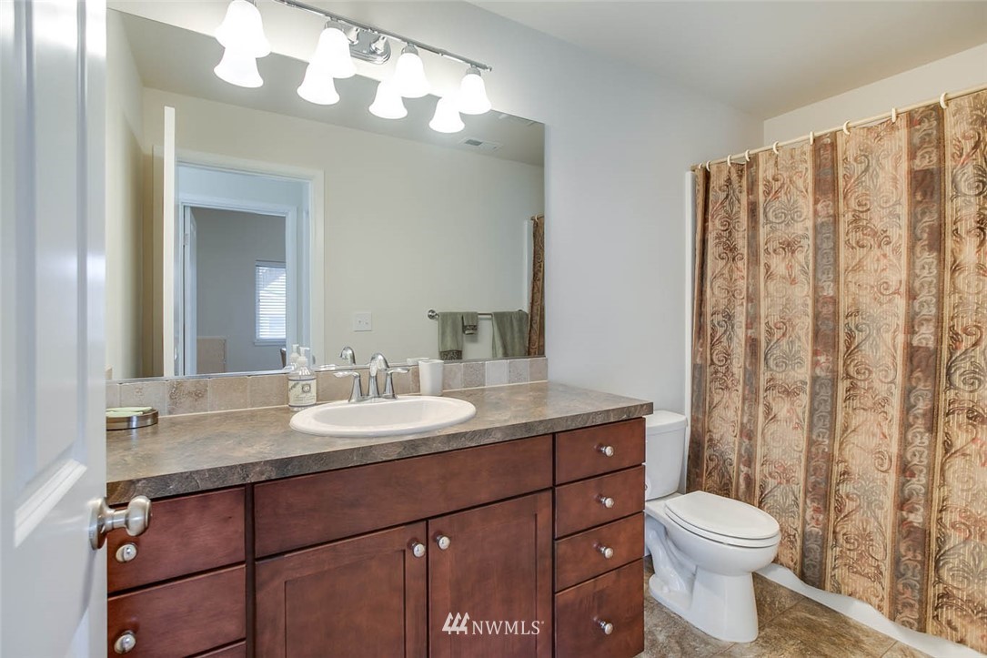 16323 Southeast 139th Place Renton, WA 98059 - Photo 23 of 25 Gallery Image 23