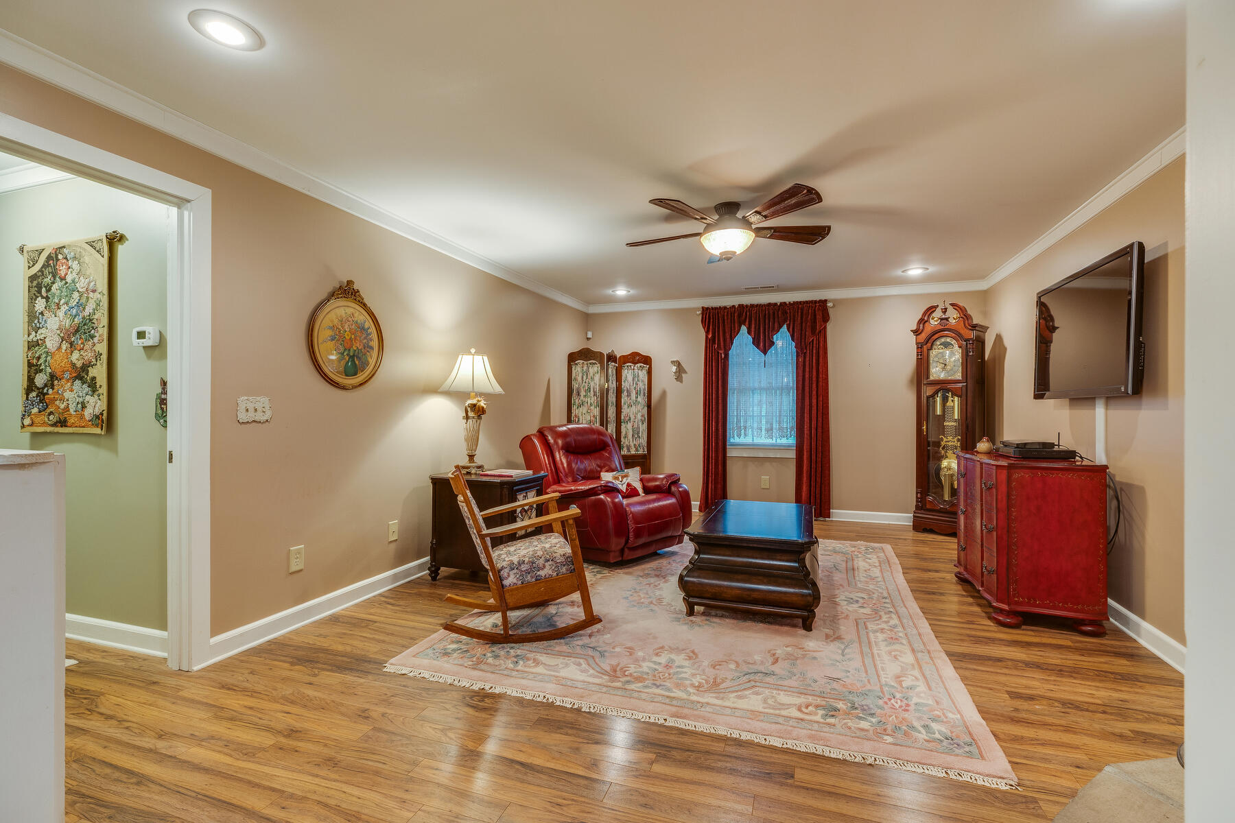 121 Old County Road Hampton, TN 37658 - Photo 30 of 59 112