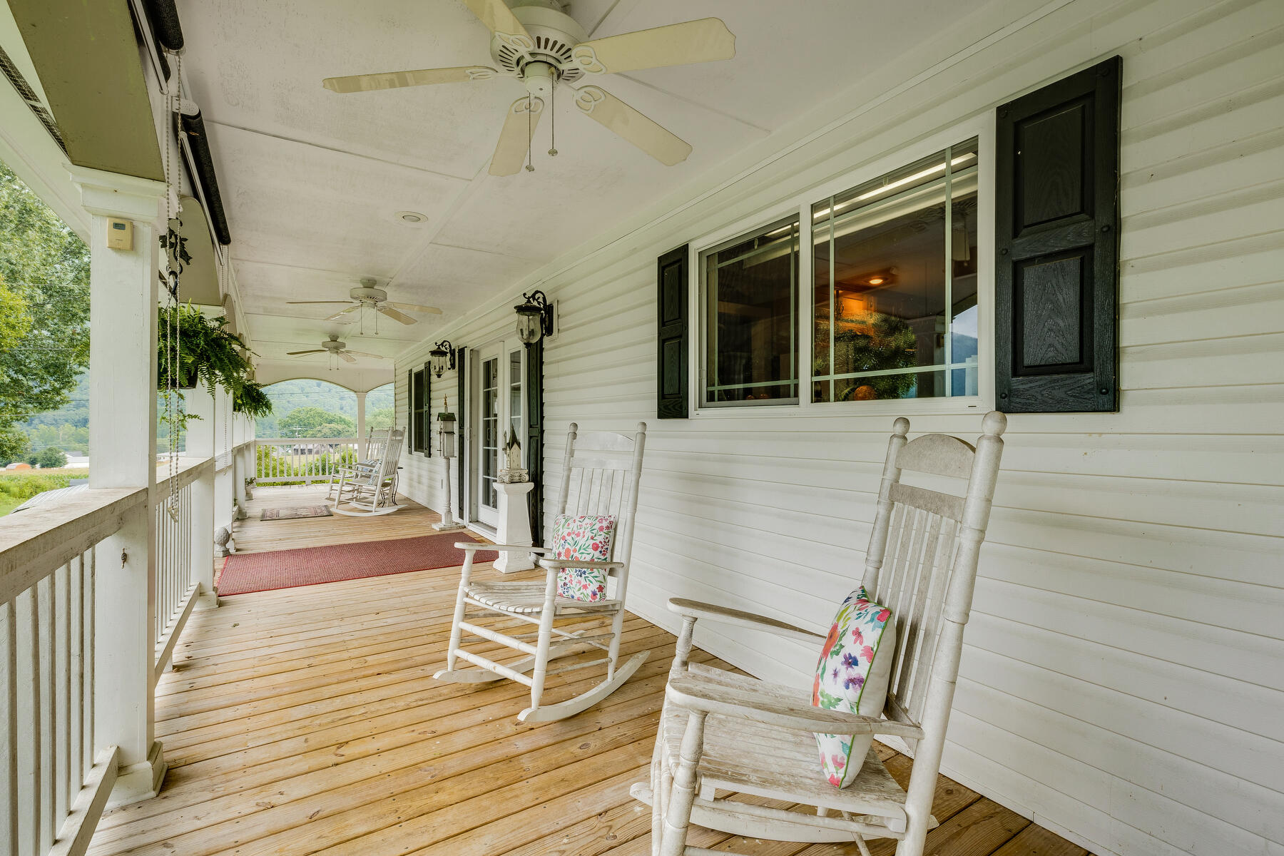 121 Old County Road Hampton, TN 37658 - Photo 48 of 59 141