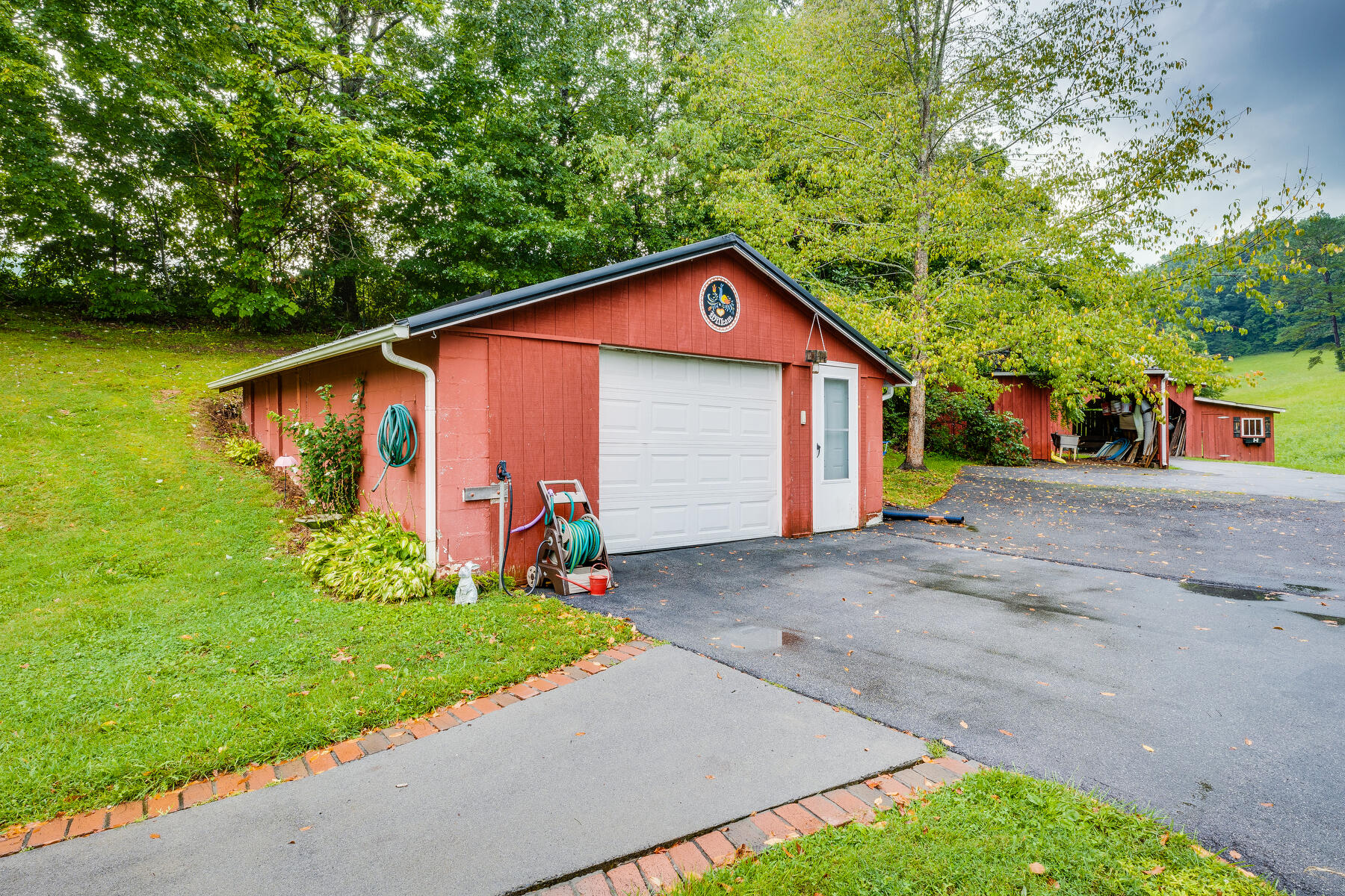 121 Old County Road Hampton, TN 37658 - Photo 50 of 59 142