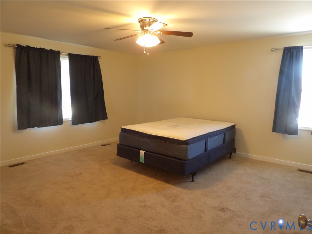 8521 Vaughan Road Petersburg, VA 23805 - Photo 15 of 25