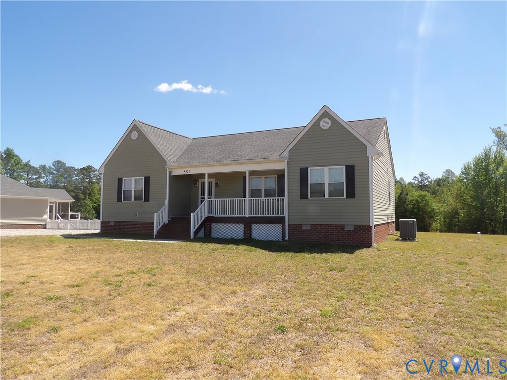 8521 Vaughan Road Petersburg, VA 23805 - Photo 3 of 25