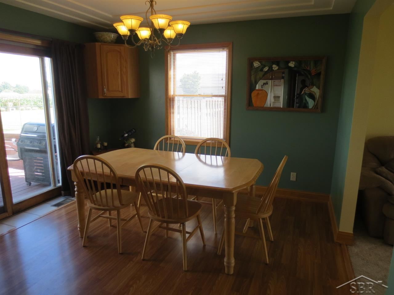 7425 7 Mile Road Freeland, MI 48623 - Photo 5 of 20 31207742-4.JPG