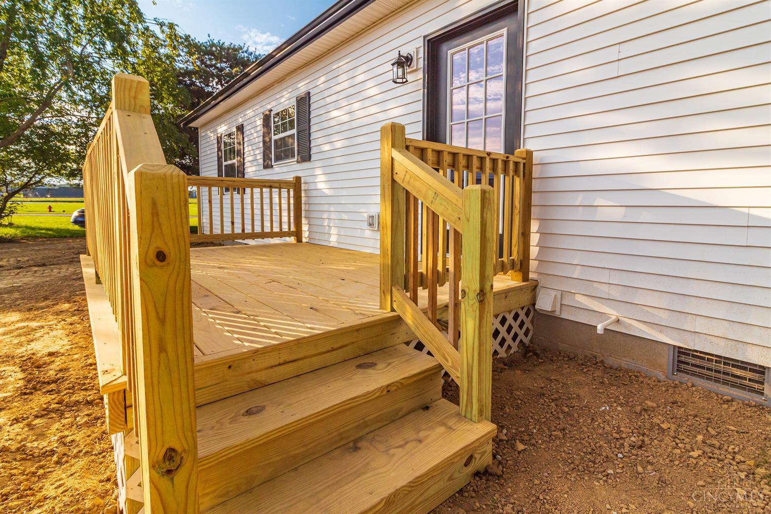 6523 Tri-County Road Seaman, OH 45679 - Photo 4 of 20