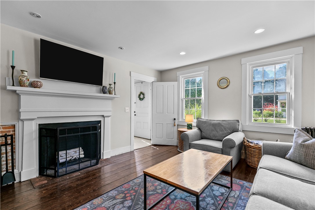 487 Sowams Road Barrington, RI 02806 - Photo 11 of 26