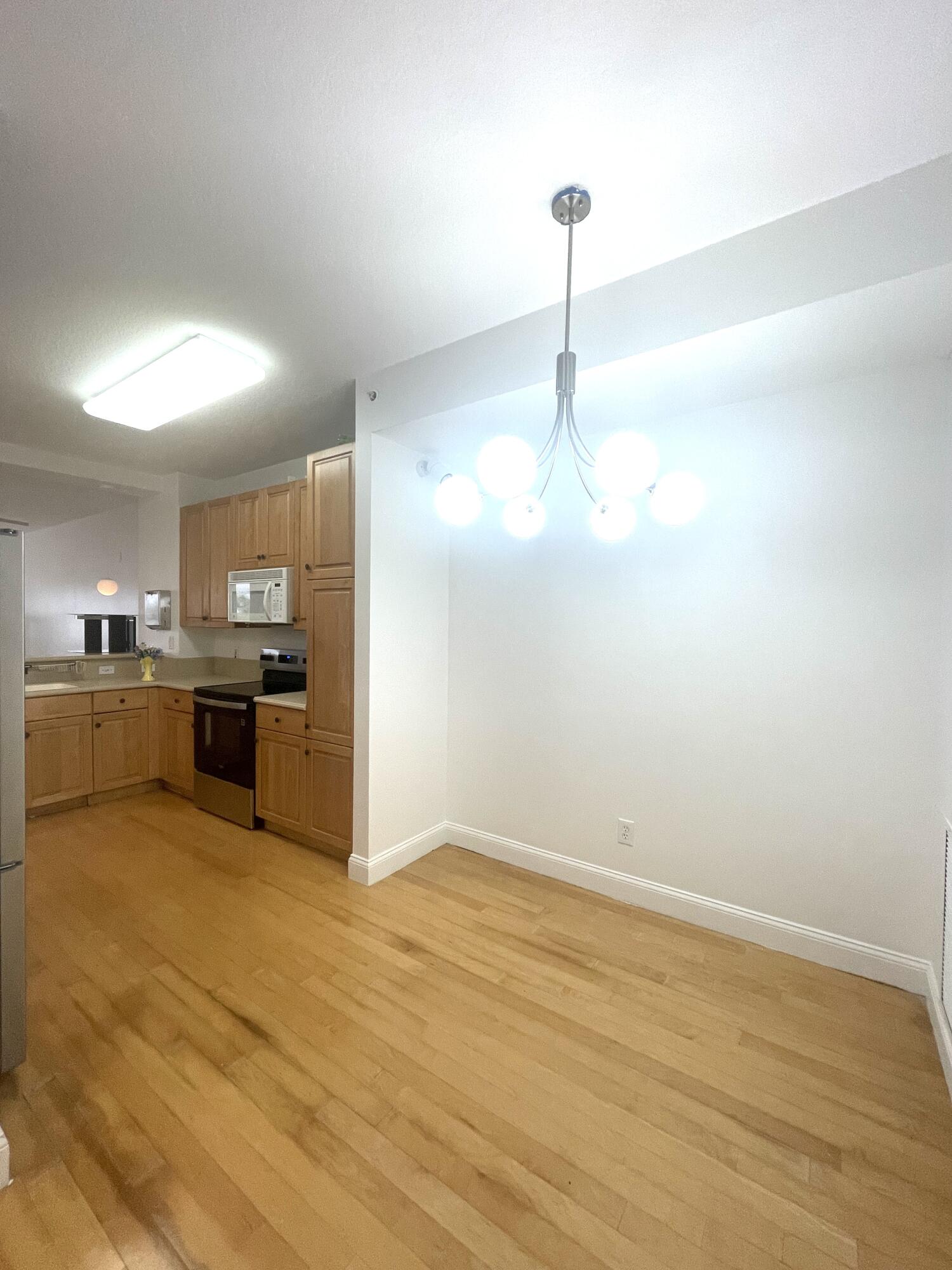 22715 Camino Del Mar Boca Raton, FL 33433 - Photo 15 of 17 IMG_4499