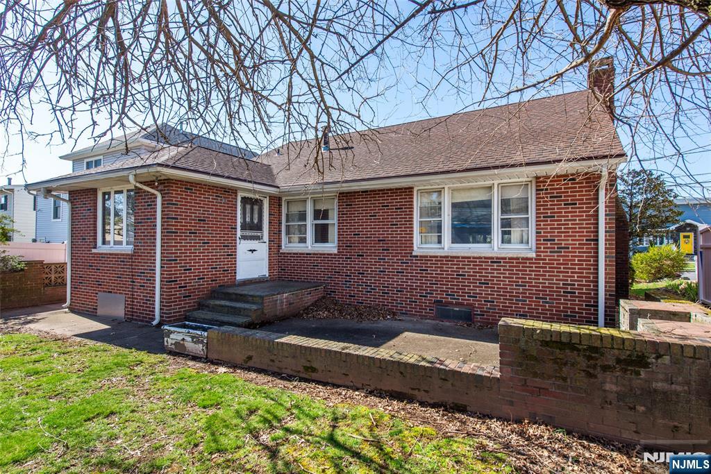 34 Bobbink Terrace East Rutherford, NJ 07073 - Photo 22 of 25