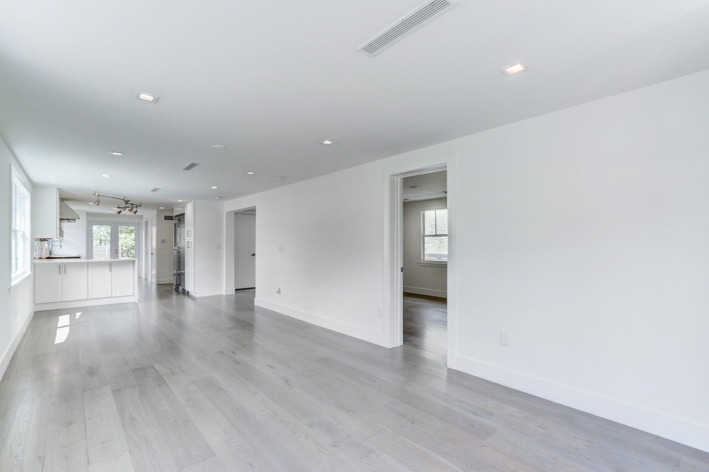 833 Ardmore Road West Palm Beach, FL 33401 - Photo 12 of 45 4