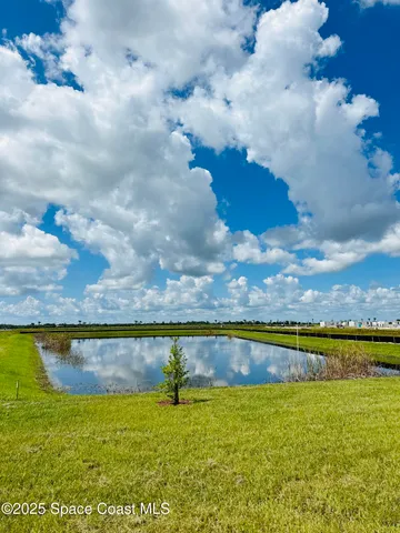 a view of a lake with outdoor space