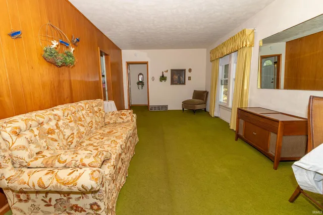 $240,000 | 25599 Peach Trail, South Bend, IN 46614