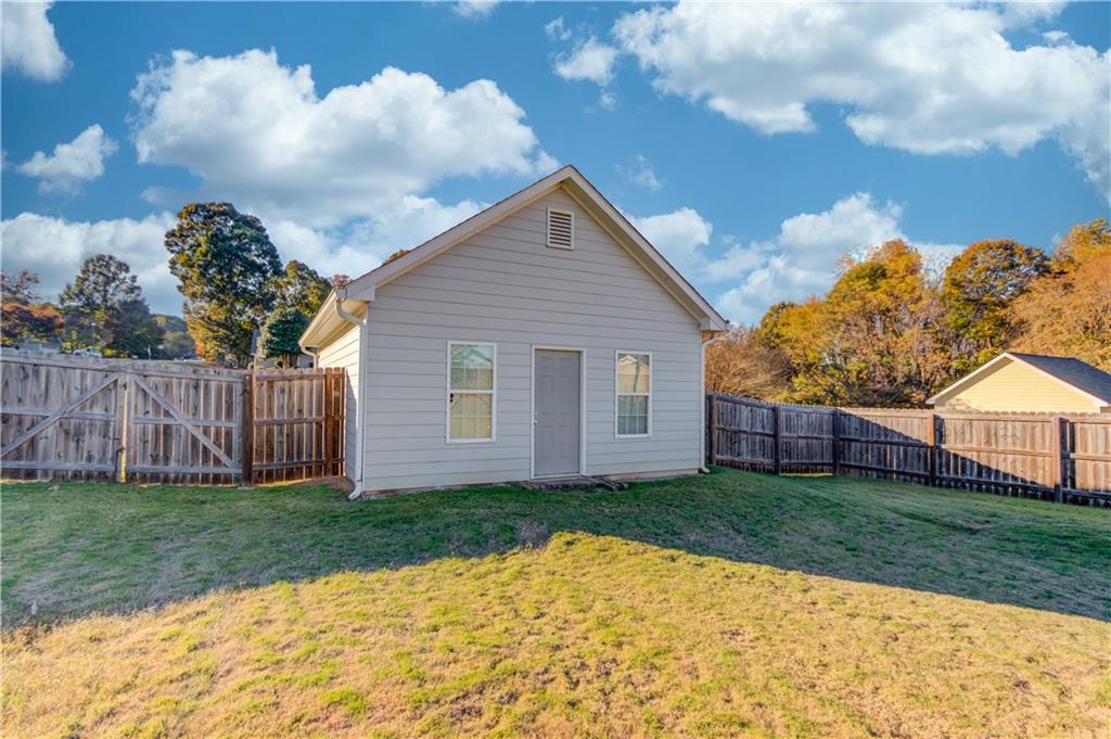 18 Raven Ridge Jefferson, GA 30549 - Photo 37 of 47 a view of a house with a yard