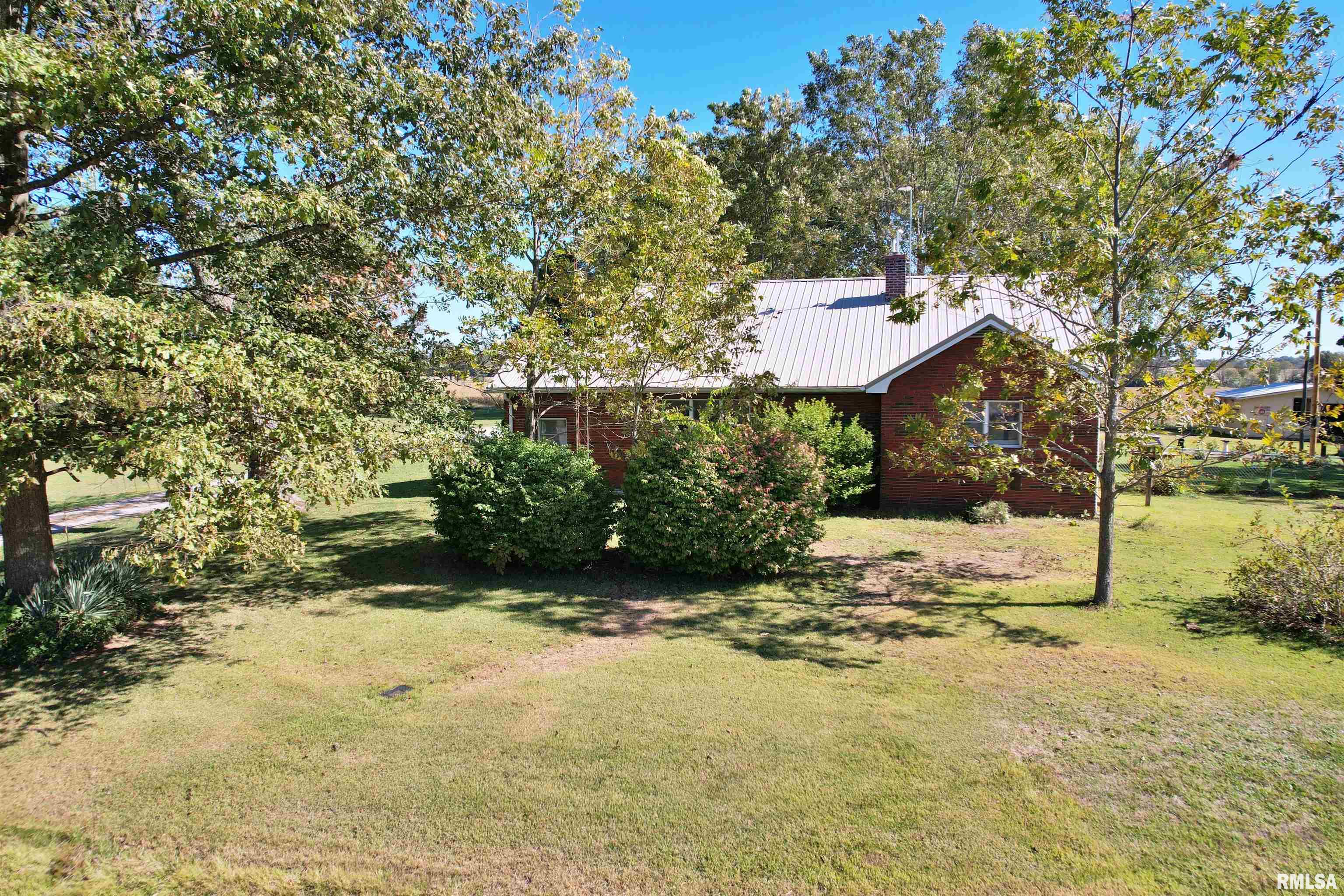 3232 Highway 145 Metropolis, IL 62960 - Photo 2 of 53